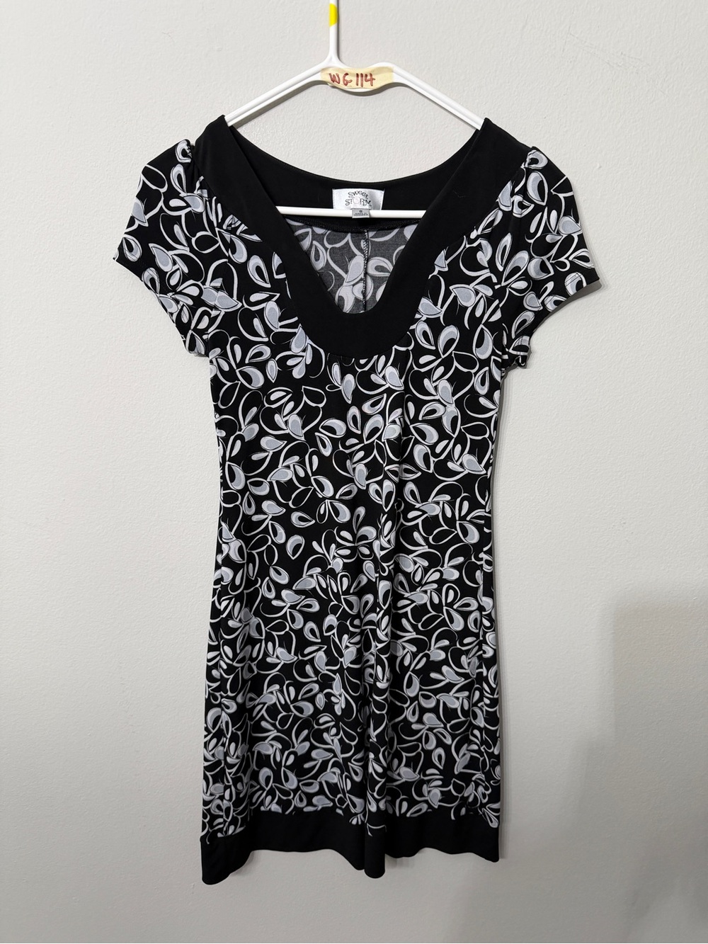 Women’s Sweet Storm Small Black White Floral Print Short Sleeve Dress